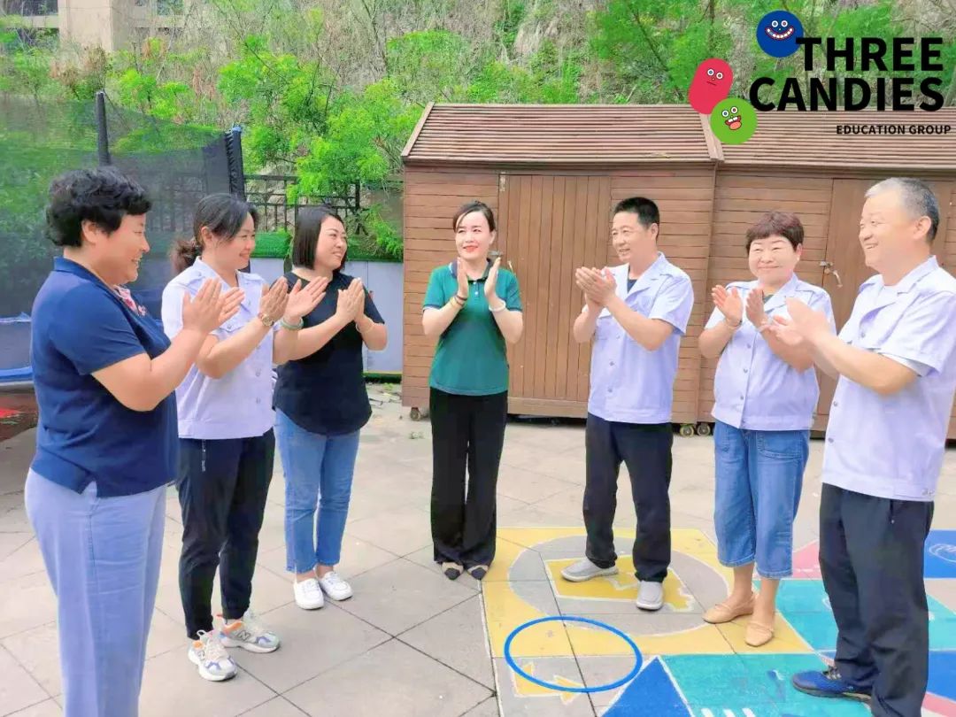 【校園安全】安全乘校車，平安伴我行——三顆糖御景新苑幼兒園校車安全應急演練