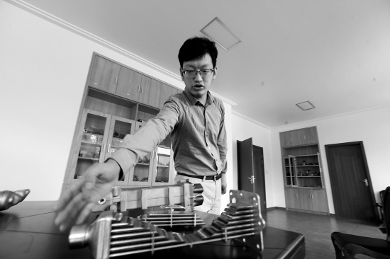 知名校車企業的廢氣處理器是臺州造/ 知名校車企業的廢氣處理器是臺州造