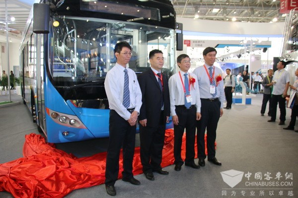 第13屆中國(guó)國(guó)際交通展—宇通客車(chē) 第13屆中國(guó)國(guó)際交通展—宇通客車(chē)