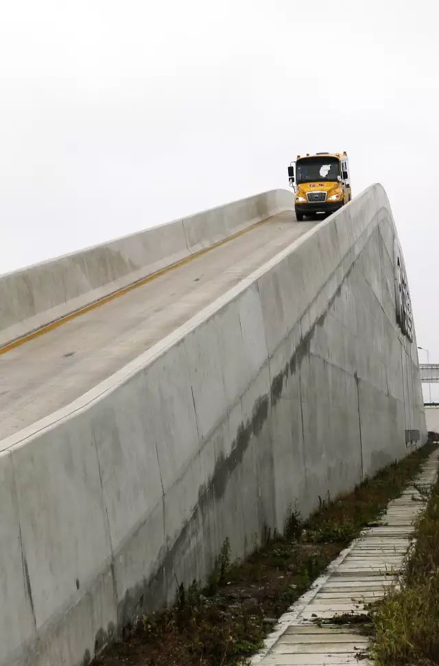宇通校車直播,直擊校車安全 宇通校車直播,直擊校車安全