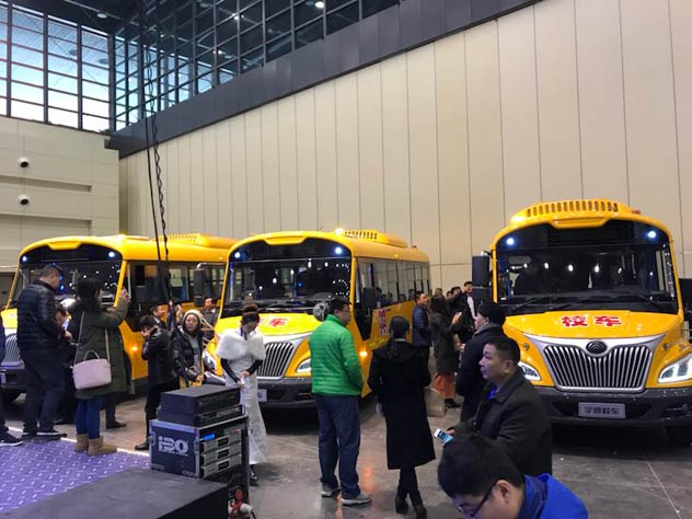 再樹校車安全智能新標(biāo)桿 宇通第三代校車重磅發(fā)布