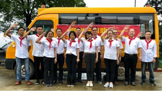 五菱校車助力發(fā)現(xiàn)之旅第六季走近百城幼教