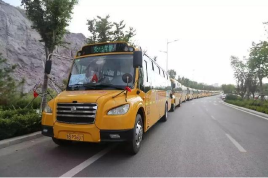 大市場、大訂單助中通校車業(yè)務(wù)逆勢上揚 大市場、大訂單助中通校車業(yè)務(wù)逆勢上揚