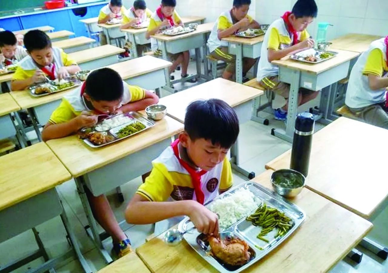 幼安達(dá)幼兒園接送機(jī)系統(tǒng)，讓校車(chē)接送更智慧安全