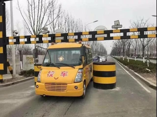 如何挑選一臺安全正規的校車呢? 如何挑選一臺安全正規的校車呢?